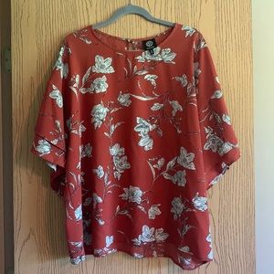 Bobeau 1x Women’s Flutter Sleeve Top